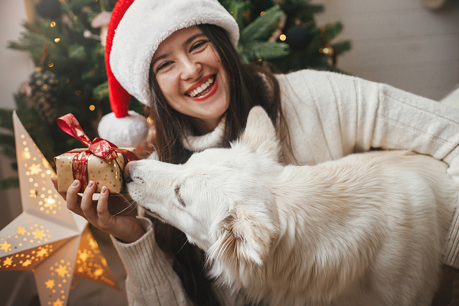 Tips To Keep Teeth Healthy This Christmas