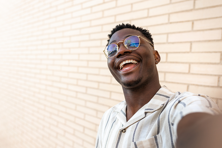Who Should Consider Dental Implants? Understanding the Ideal Candidates